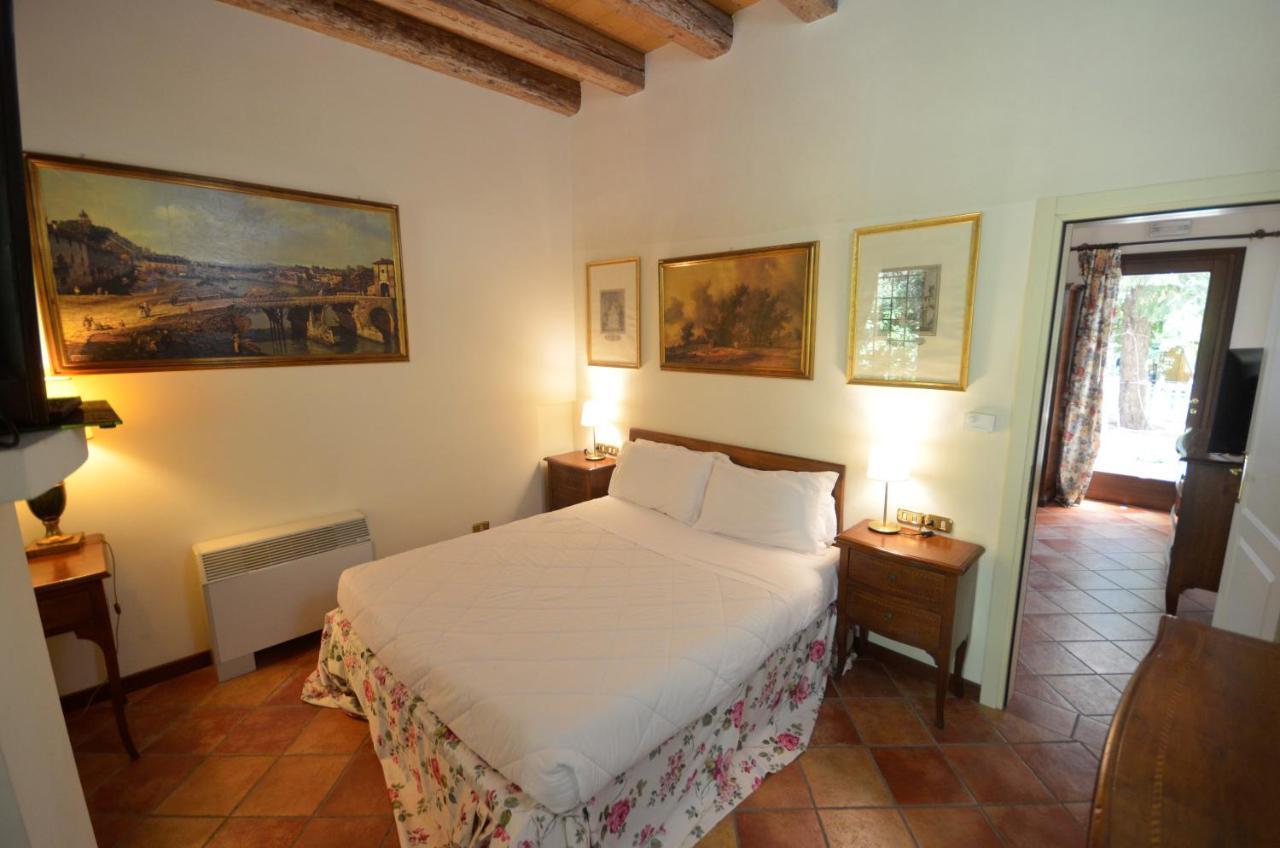 Hotel Villa Luppis Pasiano Di Pordenone Exteriör bild