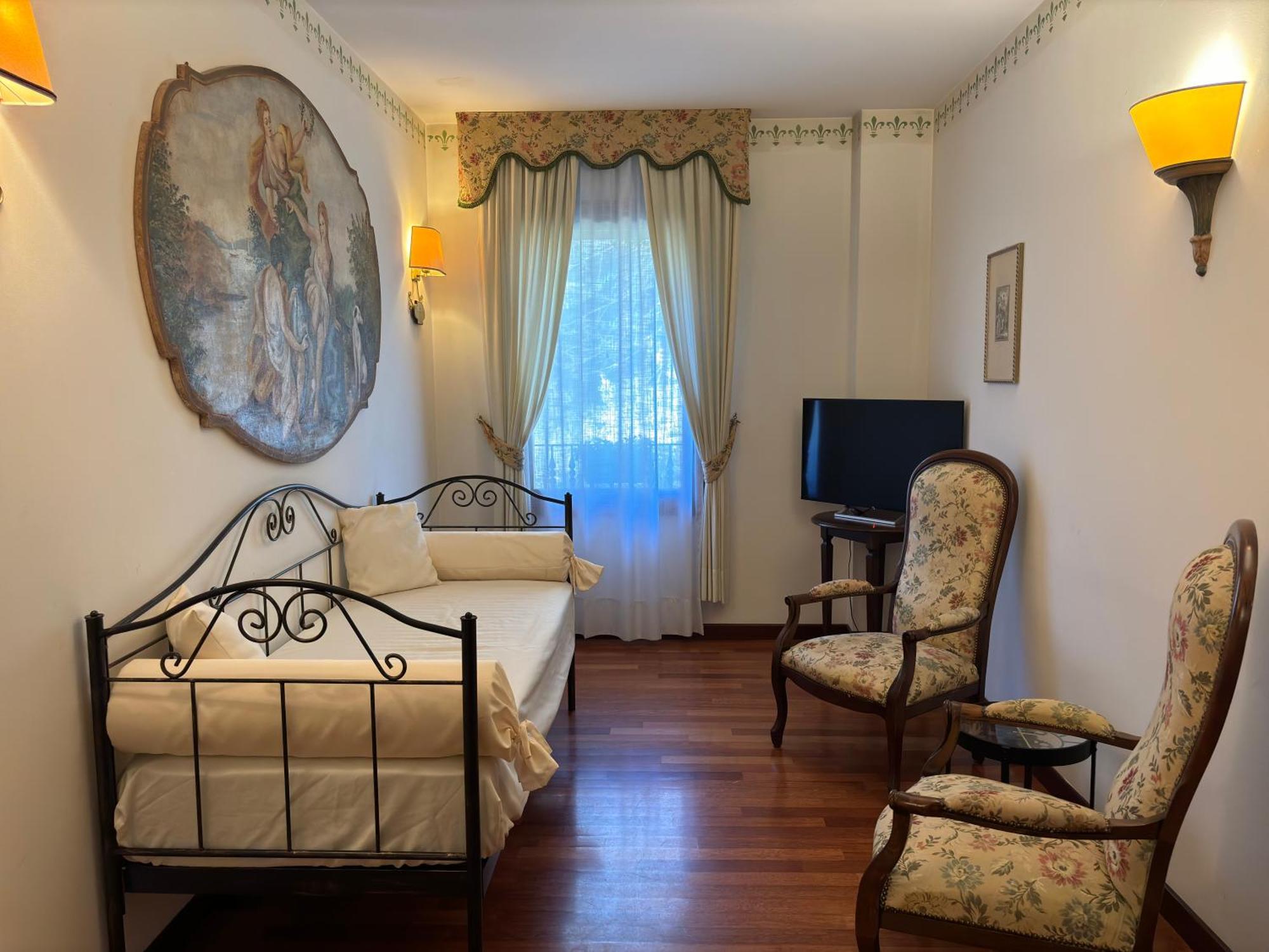 Hotel Villa Luppis Pasiano Di Pordenone Exteriör bild