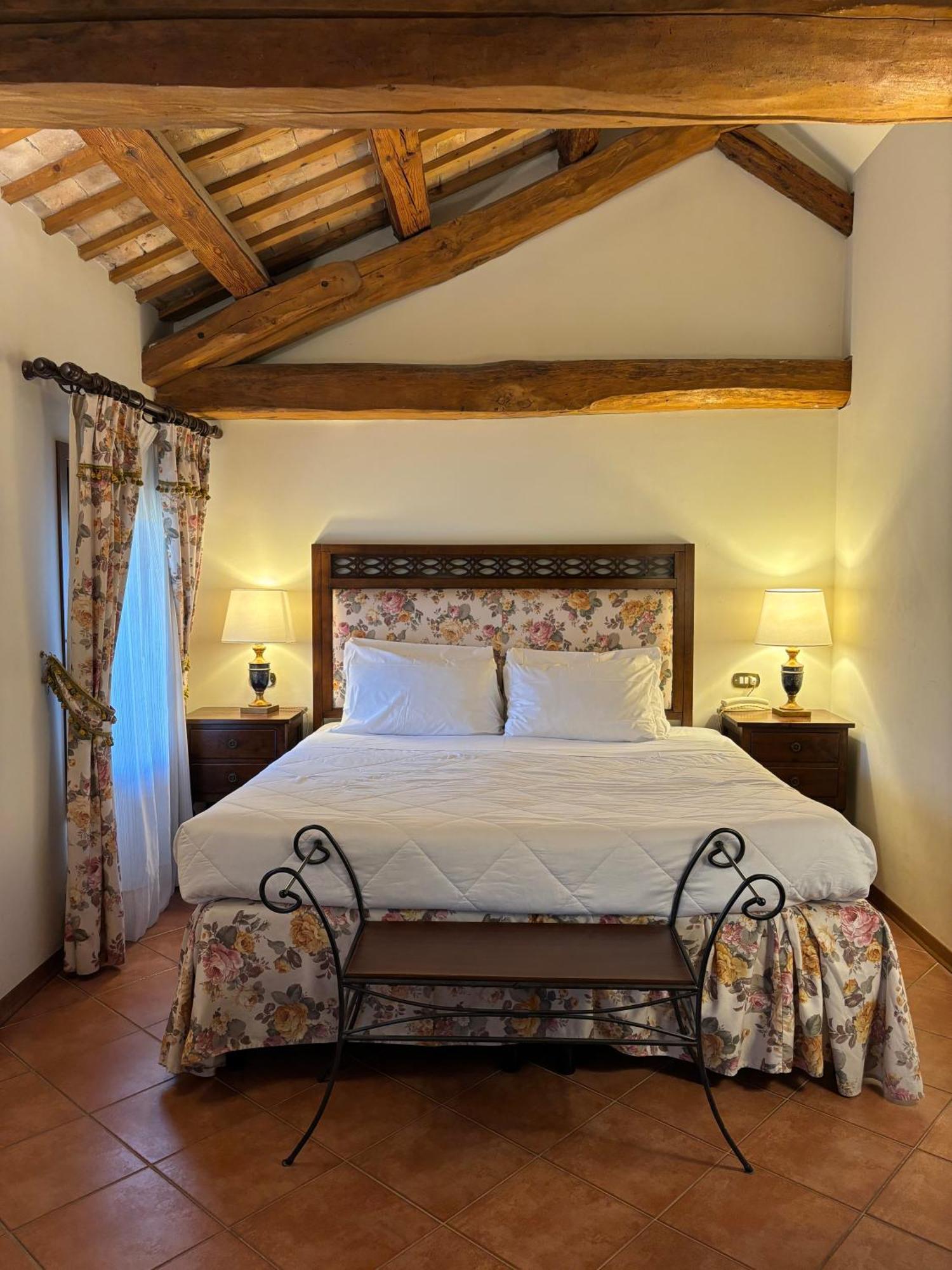 Hotel Villa Luppis Pasiano Di Pordenone Exteriör bild